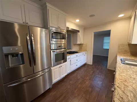 3407 Oakridge Ln, Waco, TX 76708 photo 8