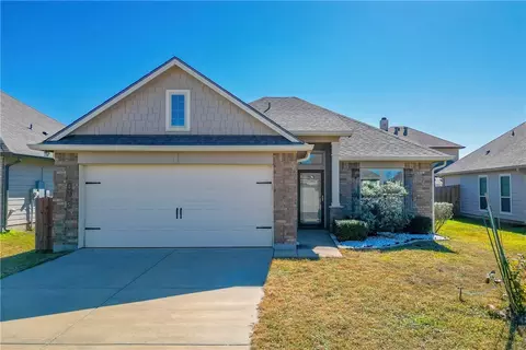 4105 Riata Ranch Rd, Waco, TX 76705