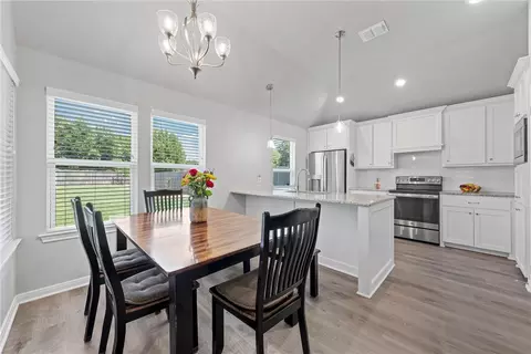 Other - 414 Travis Dr, Mcgregor, TX 76657 photo 4 of 10