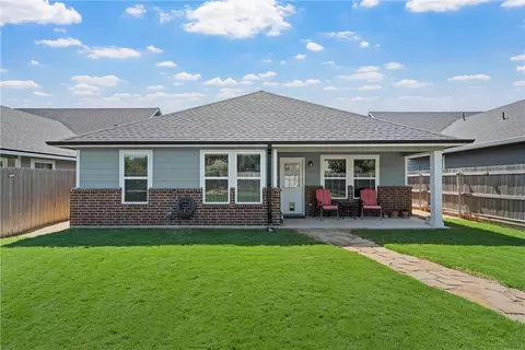 Other - 414 Travis Dr, Mcgregor, TX 76657 photo 7 of 10