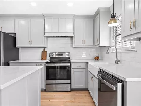 293 Bullhide Trl, Lorena, TX 76655 photo 11