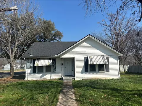 1127 La Vega St, Waco, TX 76705