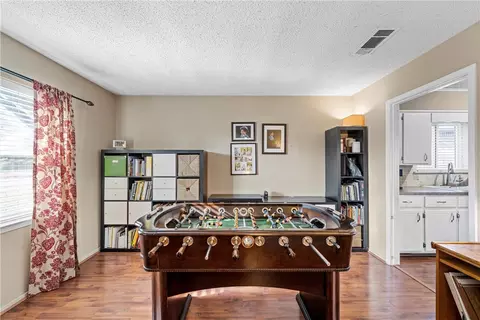 6319 May Dr, Waco, TX 76710 photo 5