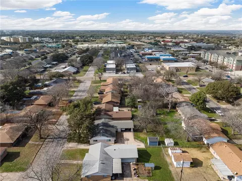 6319 May Dr, Waco, TX 76710 photo 27