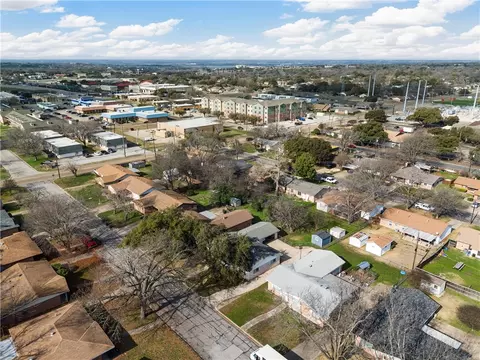 6319 May Dr, Waco, TX 76710 photo 25