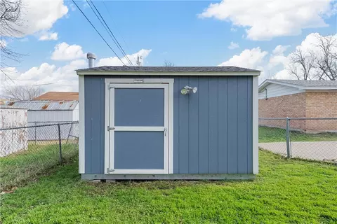 6319 May Dr, Waco, TX 76710 photo 24