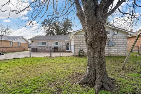 6319 May Dr, Waco, TX 76710 photo 21