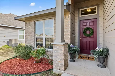 4160 Riata Ranch Rd, Waco, TX 76705