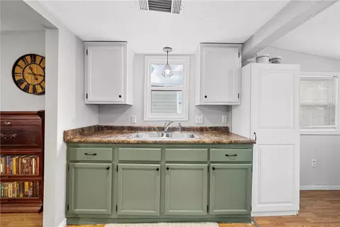 Kitchen - 3613 N 21st St, Waco, TX 76708 photo 2 of 2