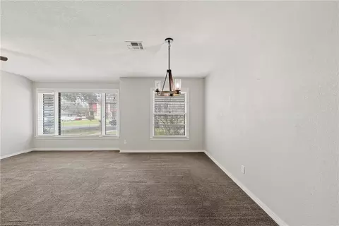 2100 Gregory Ln, Waco, TX 76708 photo 8