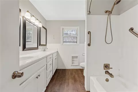 2100 Gregory Ln, Waco, TX 76708 photo 15