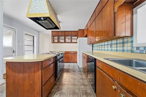 4017 N 31st St, Waco, TX 76708 photo 9
