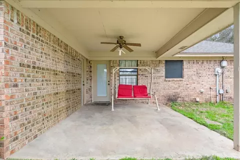 Exterior - 19 Oleander St, Waco, TX 76708 photo 4 of 7