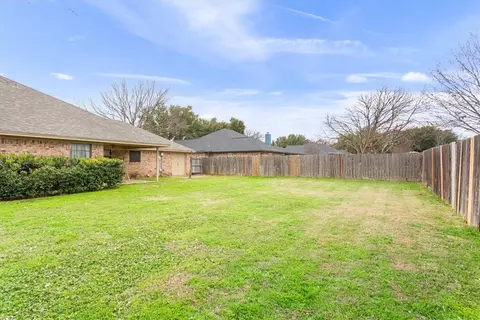 Exterior - 19 Oleander St, Waco, TX 76708 photo 7 of 7