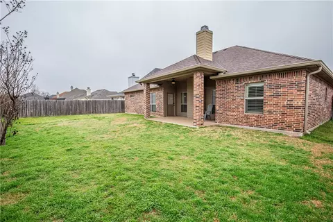 36 N Shore Cir, Waco, TX 76708 photo 23