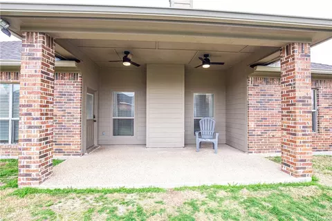 36 N Shore Cir, Waco, TX 76708 photo 21