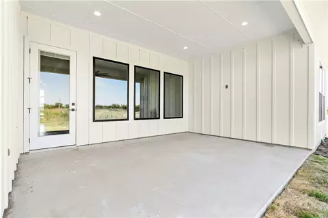 1009 Roses Run, Mcgregor, TX 76657 photo 14