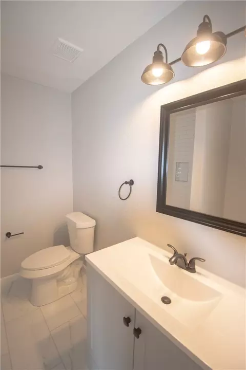 Bath - 507 E Pine St, West, TX 76691 photo 2 of 2