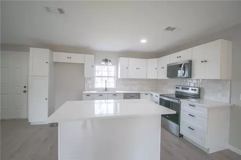 Kitchen - 507 E Pine St, West, TX 76691 photo 1 of 3