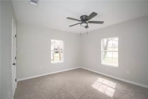 Bedroom - 507 E Pine St, West, TX 76691 photo 4 of 4