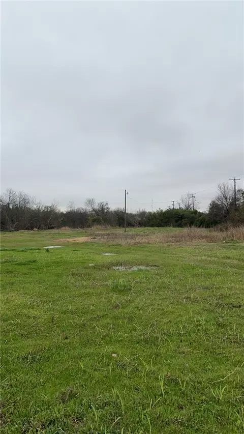 322 Falls St, Marlin, TX 76661