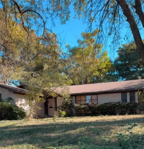 117 Faulkner Ln, Waco, TX 76704