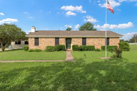 296 Valiant Wills Rd, Bruceville, TX 76630