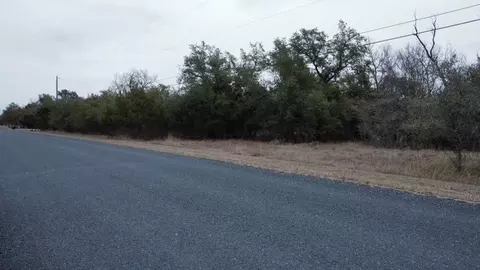 2107 Mission Trl, Salado, TX 76571