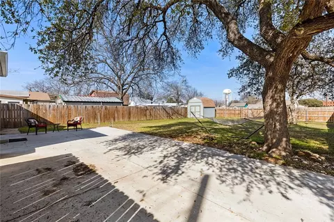Exterior - 3701 N 21st St, Waco, TX 76708 photo 3 of 6