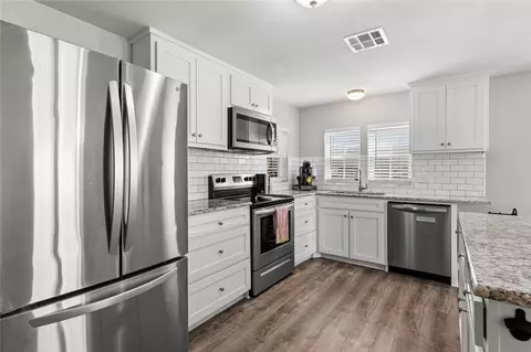 Kitchen - 3701 N 21st St, Waco, TX 76708 photo 3 of 4