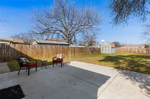 Exterior - 3701 N 21st St, Waco, TX 76708 photo 1 of 6