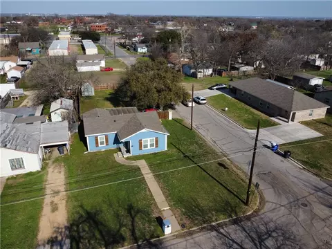 View/Area - 3701 N 21st St, Waco, TX 76708 photo 4 of 5