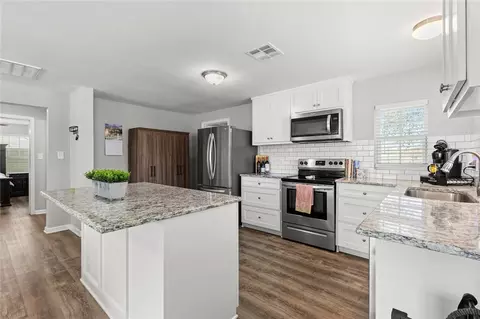 Kitchen - 3701 N 21st St, Waco, TX 76708 photo 2 of 4
