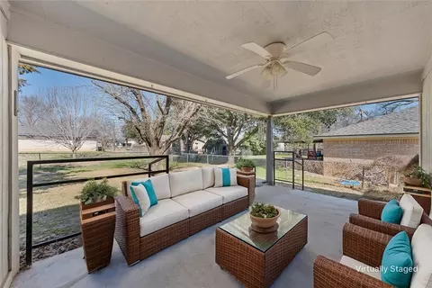 400 Simons Ave, Robinson, TX 76706 photo 21