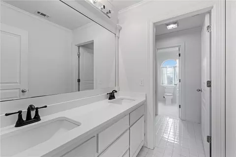 Bath - 1240 Estes Rd, Lorena, TX 76655 photo 5 of 6