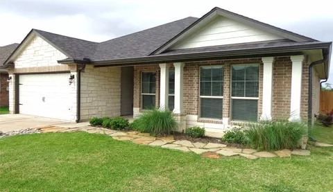 Exterior - 6301 Elephant Butte Dr, Waco, TX 76708 photo 4 of 15