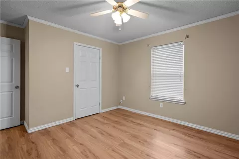 206 W Castro St, Lorena, TX 76655 photo 11