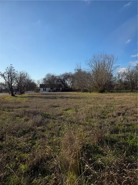 1232 Gholson Rd, Waco, TX 76704