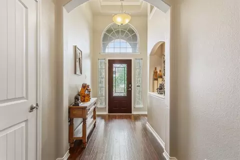 Entry Way - 5512 Wisdom Ct, Waco, TX 76708 photo 2 of 3