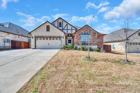 416 Picardy Pl, Waco, TX 76712