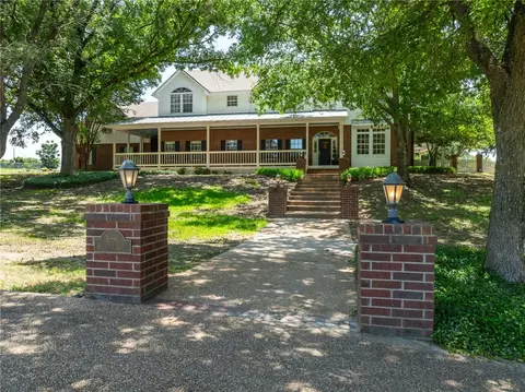 1966 Hambleton Dr, Lorena, TX 76655