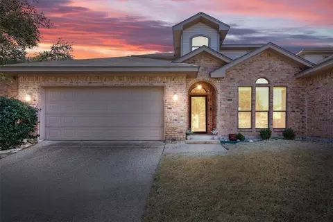 120 Pleasant Grove Ln, Waco, TX 76712