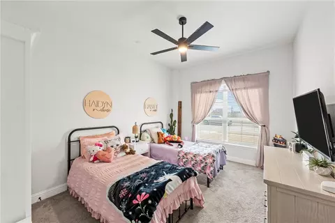 904 Edinburgh Dr, Mcgregor, TX 76657 photo 27