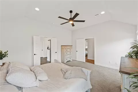 904 Edinburgh Dr, Mcgregor, TX 76657 photo 19