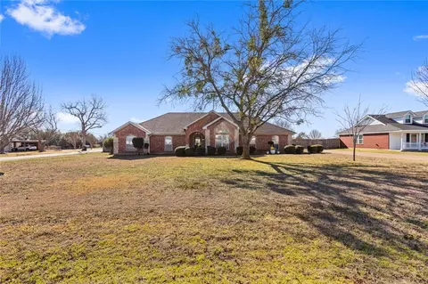 2655 Burl Ln, Lorena, TX 76655