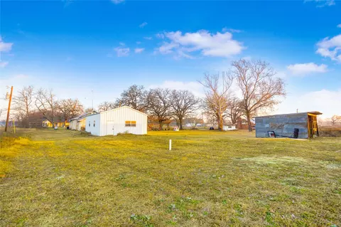 1107 Hamilton Dr, Waco, TX 76705 photo 3