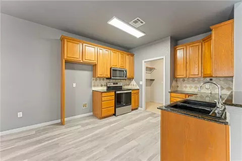 10316 Marigold Rd, Waco, TX 76708 photo 13