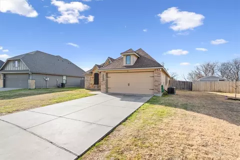 Exterior - 10504 Condor Loop, Waco, TX 76708 photo 3 of 6