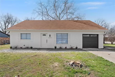 3207 Crosby Dr, Waco, TX 76706