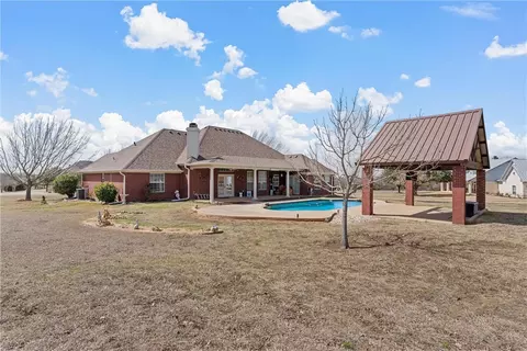 200 Deer Valley Dr, Lorena, TX 76655 photo 2